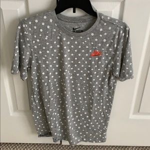Nike Dot Tee